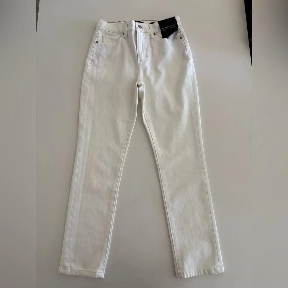 NWT Banana Republic Women's High Rise Slim White Jeans - Picture 4 of 8